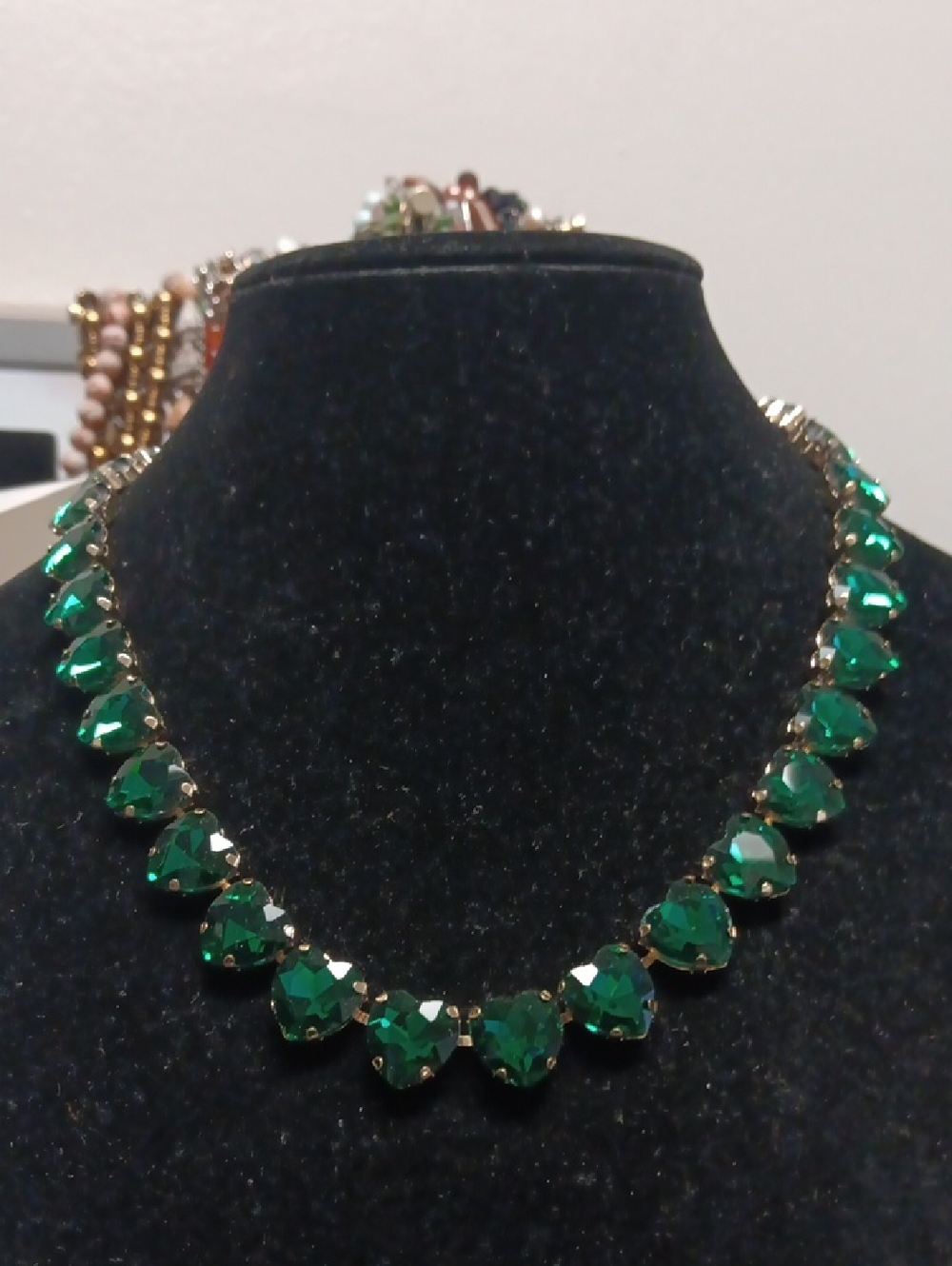 Green Glass Heart Necklace 20-22 Inches in Goldtone